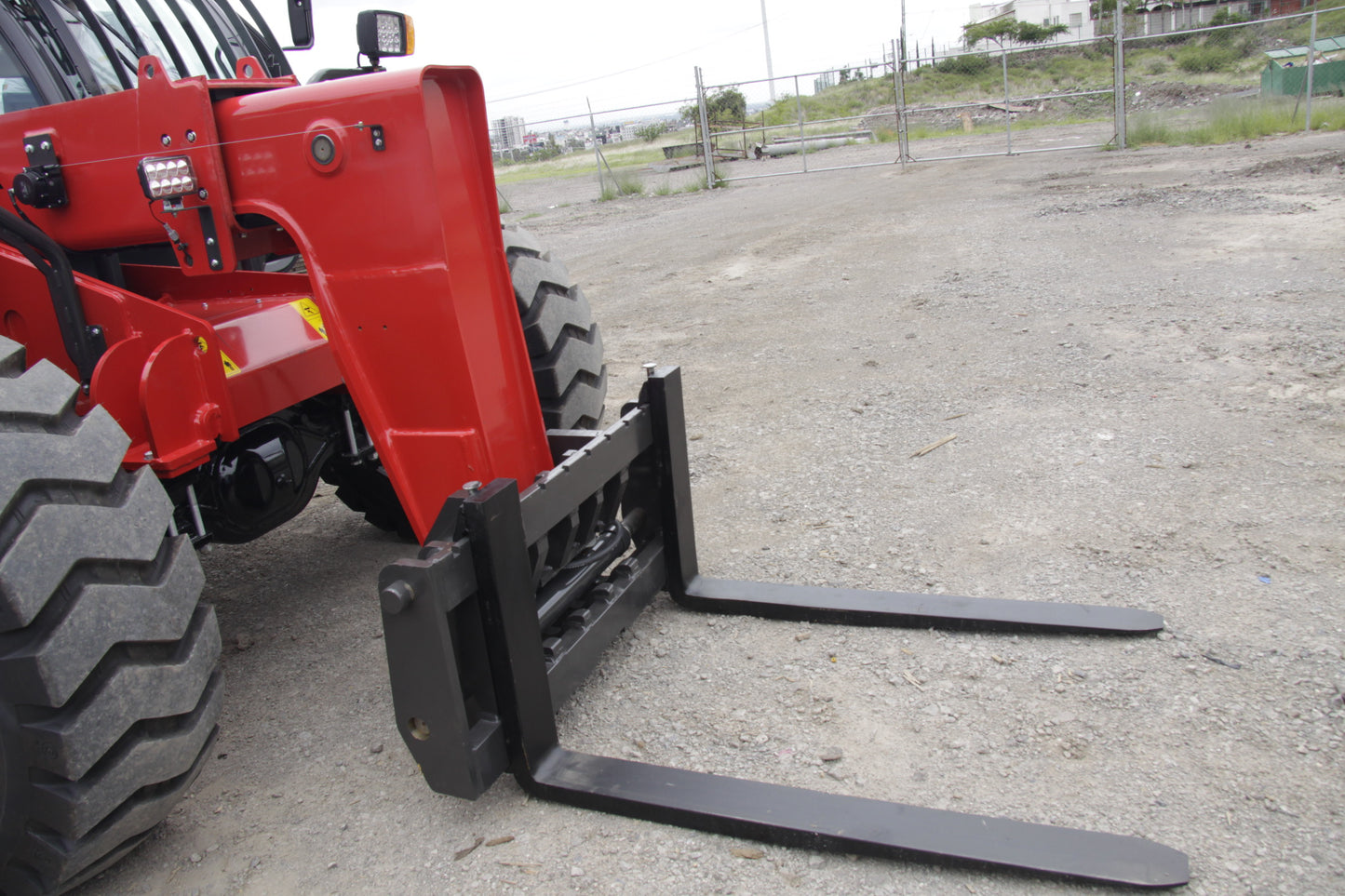 Manipulador de 4 TON -7M TELE40