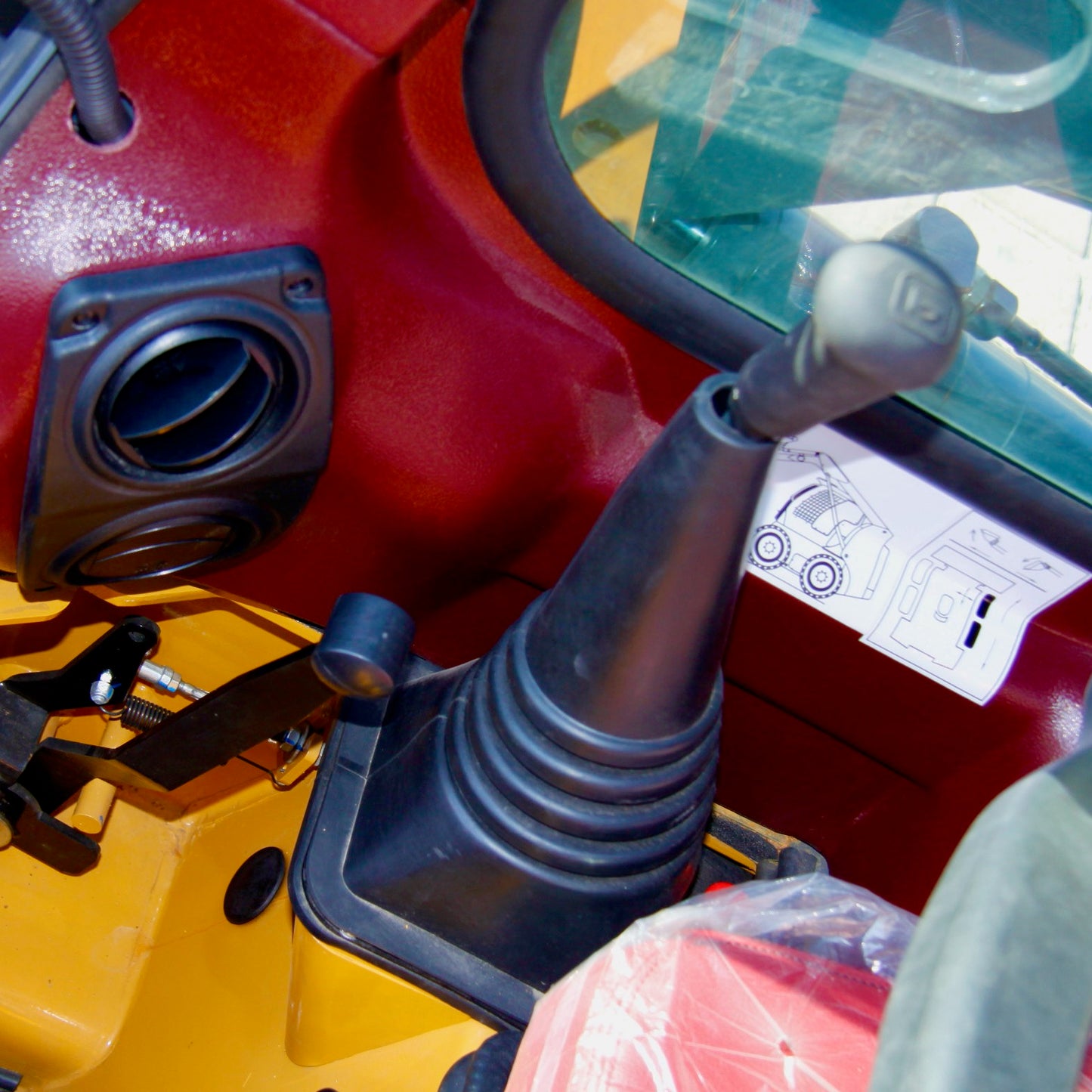 Mini-cargador de 1.2 toneladas CDM312