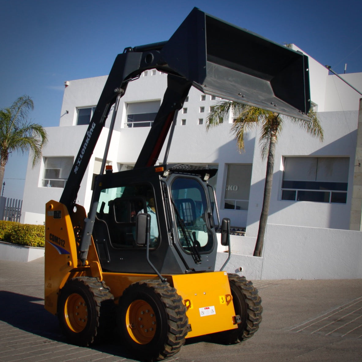 Mini-cargador de 1.2 toneladas CDM312