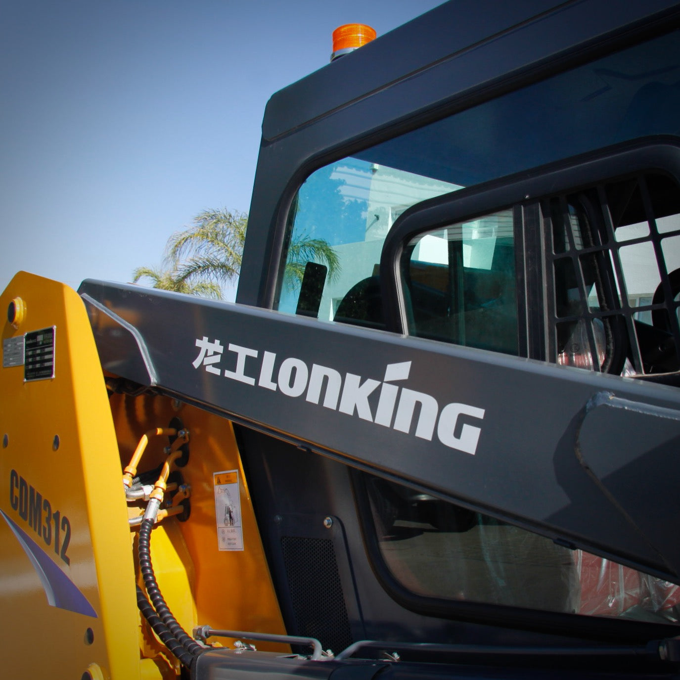 Mini-cargador de 1.2 toneladas CDM312