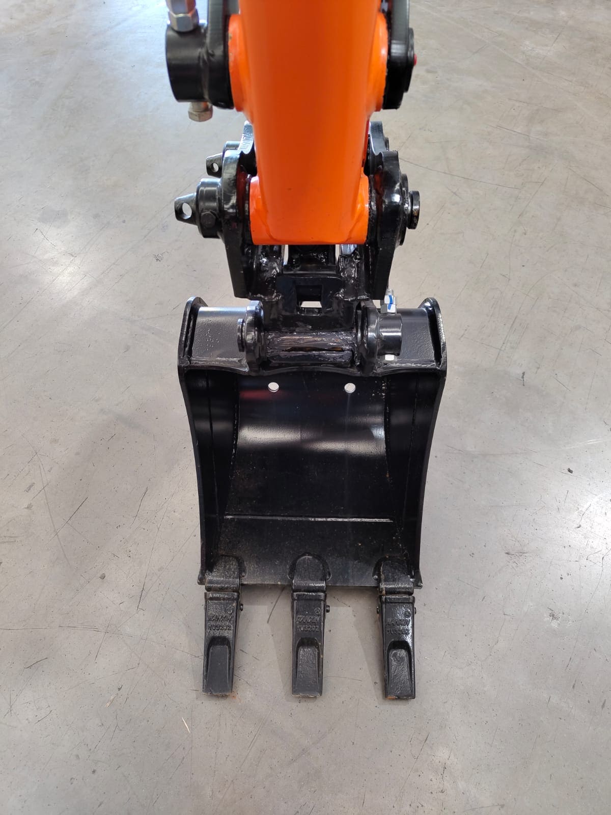 Mini-excavadora de 2 toneladas CDM6020