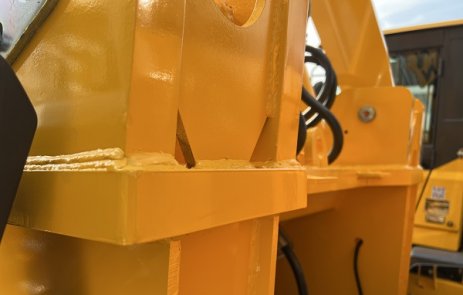 Cargador Frontal de 6 TON ZL966
