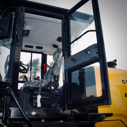 Cargador Frontal de 3.5 TON / 1.8 M³ CDM835