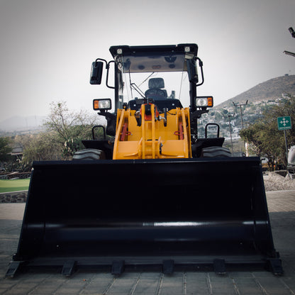 Cargador Frontal de 3.5 TON / 1.8 M³ CDM835