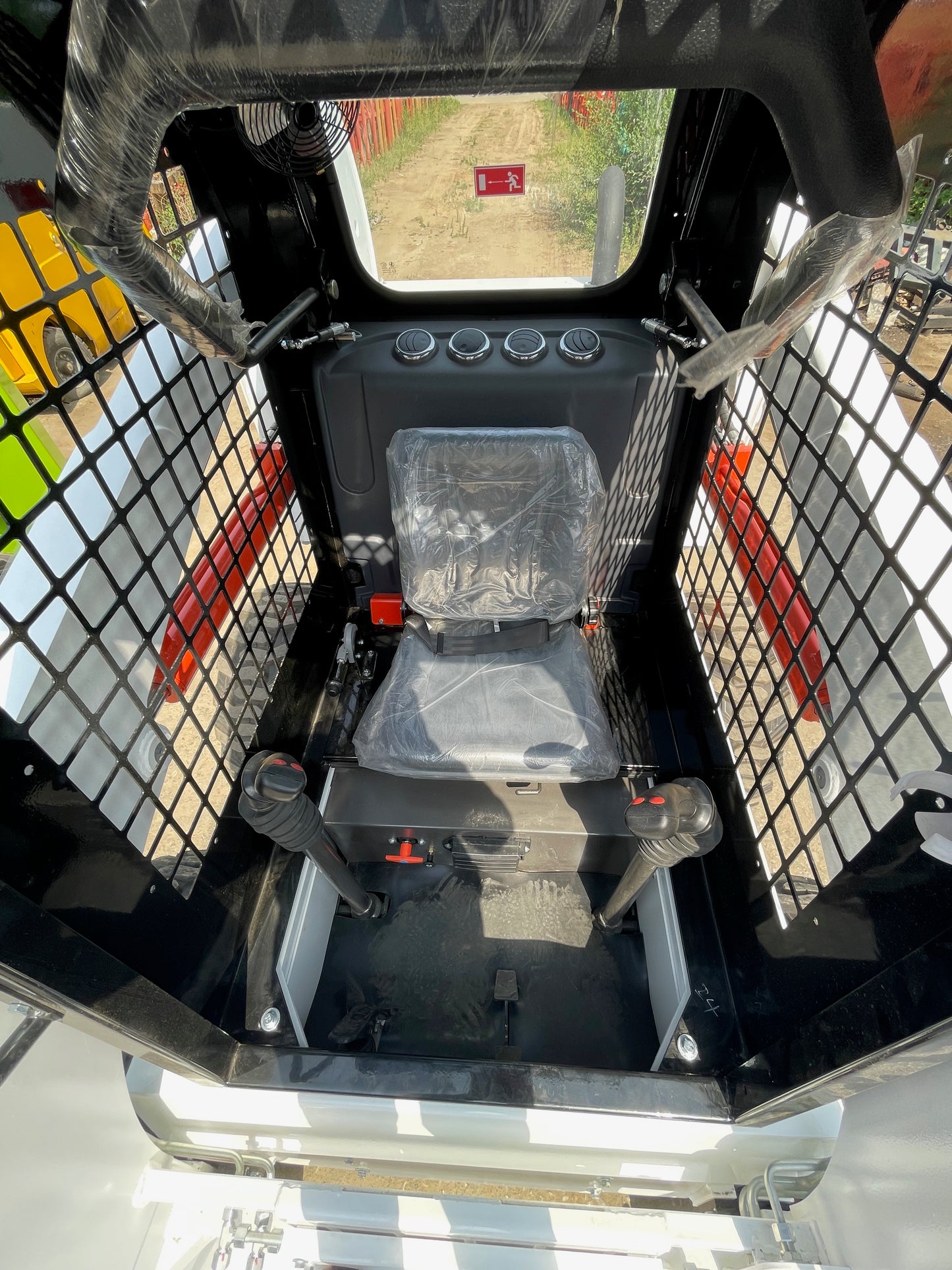Mini-cargador de 60 HP SKT85